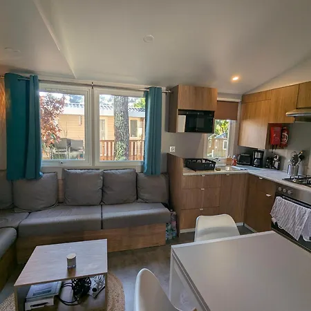 Mobil-home Neuf Surequipe 6 Pers 3 A Cap Ferret Dans 4 Etoiles Avec Piscine *