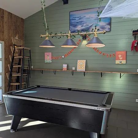 Mobil-home Neuf Surequipe 6 Pers 3 A Cap Ferret Dans 4 Etoiles Avec Piscine 캠프장 Lège-Cap-Ferret